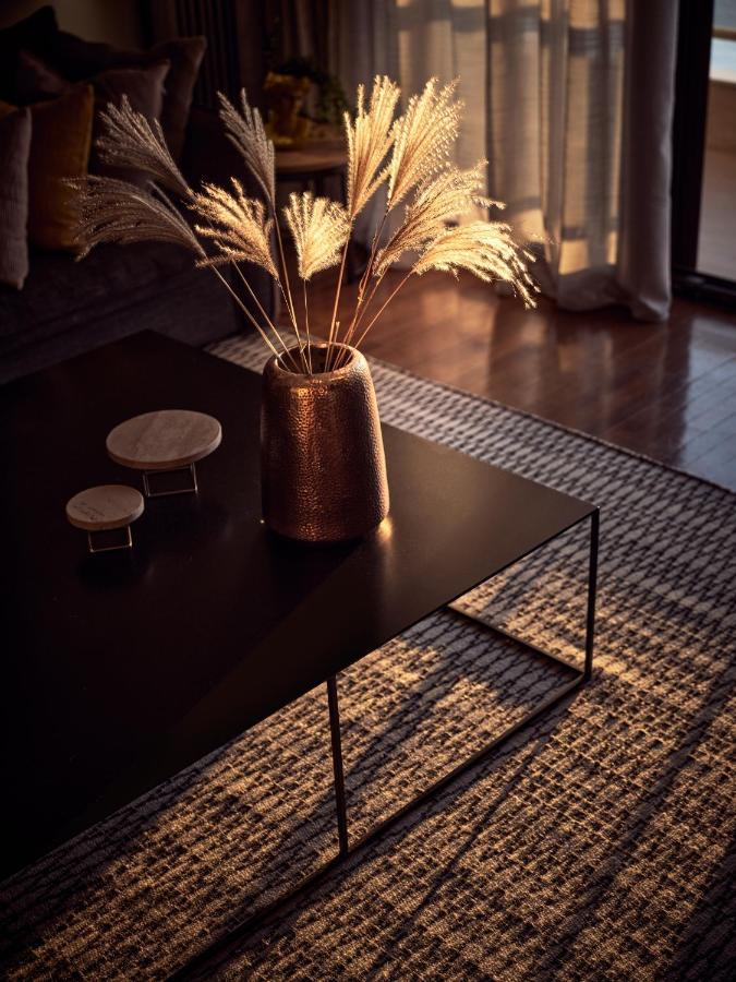 Apartament Monopolio Waterfront With Sea View, By Zantewize *